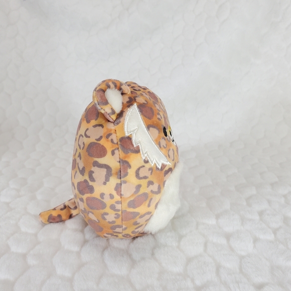 Cherie Squishmallows Sabre Tooth Valentines Day Squad 5 Inch BNWT - Picture 5 of 7